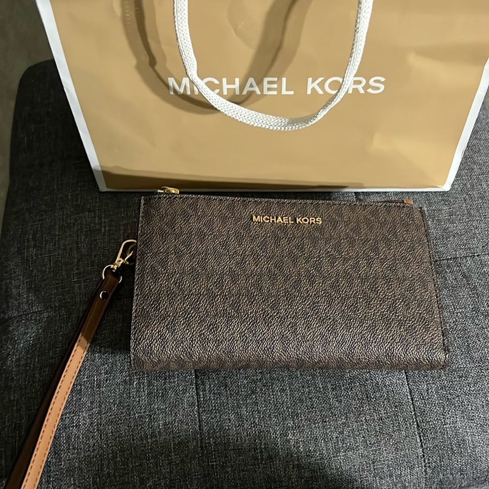 MICHAEL KORS Jet Set Travel Double Zip Phone Case Card Holder Wristlet Wallet